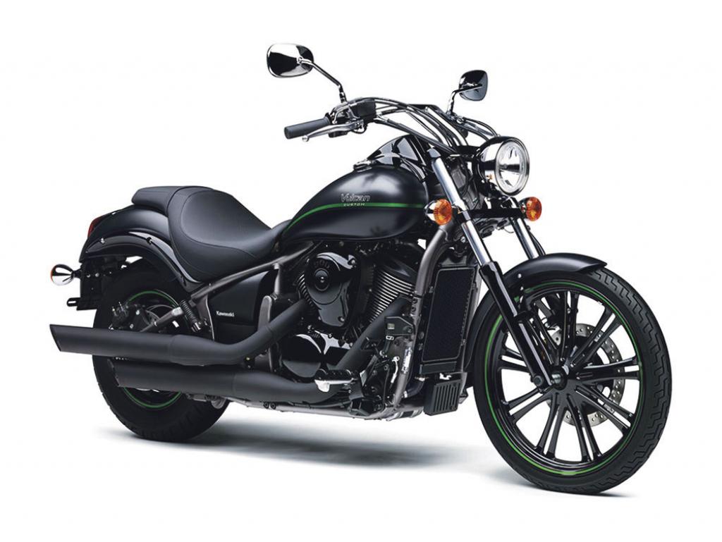 the kawasaki vulcan 900 custom is a cruiser with panache and power waiting for you on the showroom floor