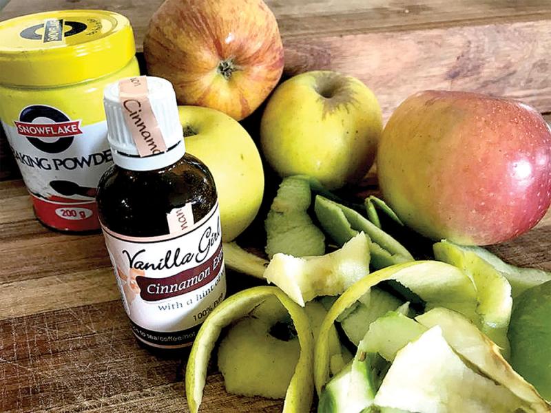 foodie quick and easy apple crumpets