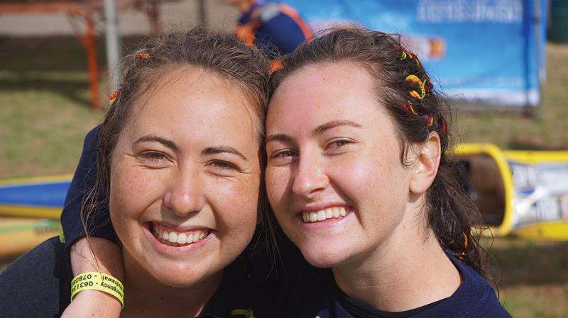 sisters jordan left aand cana peek will race against each other at the n3tc drak challenge before pairing up for the fnb dusi a few weeks later but they insists that there is no sibling rivalry in their k1 races